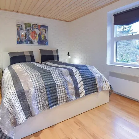 بيت للعطل Three-bedroom In فابورغ